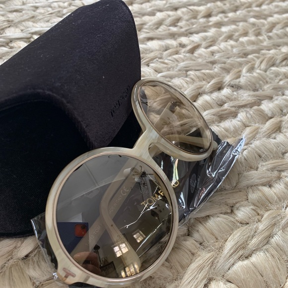 Tom Ford Round sunglasses - Picture 3 of 10